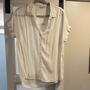 beachlunchlounge Cream Button-Down Shirt